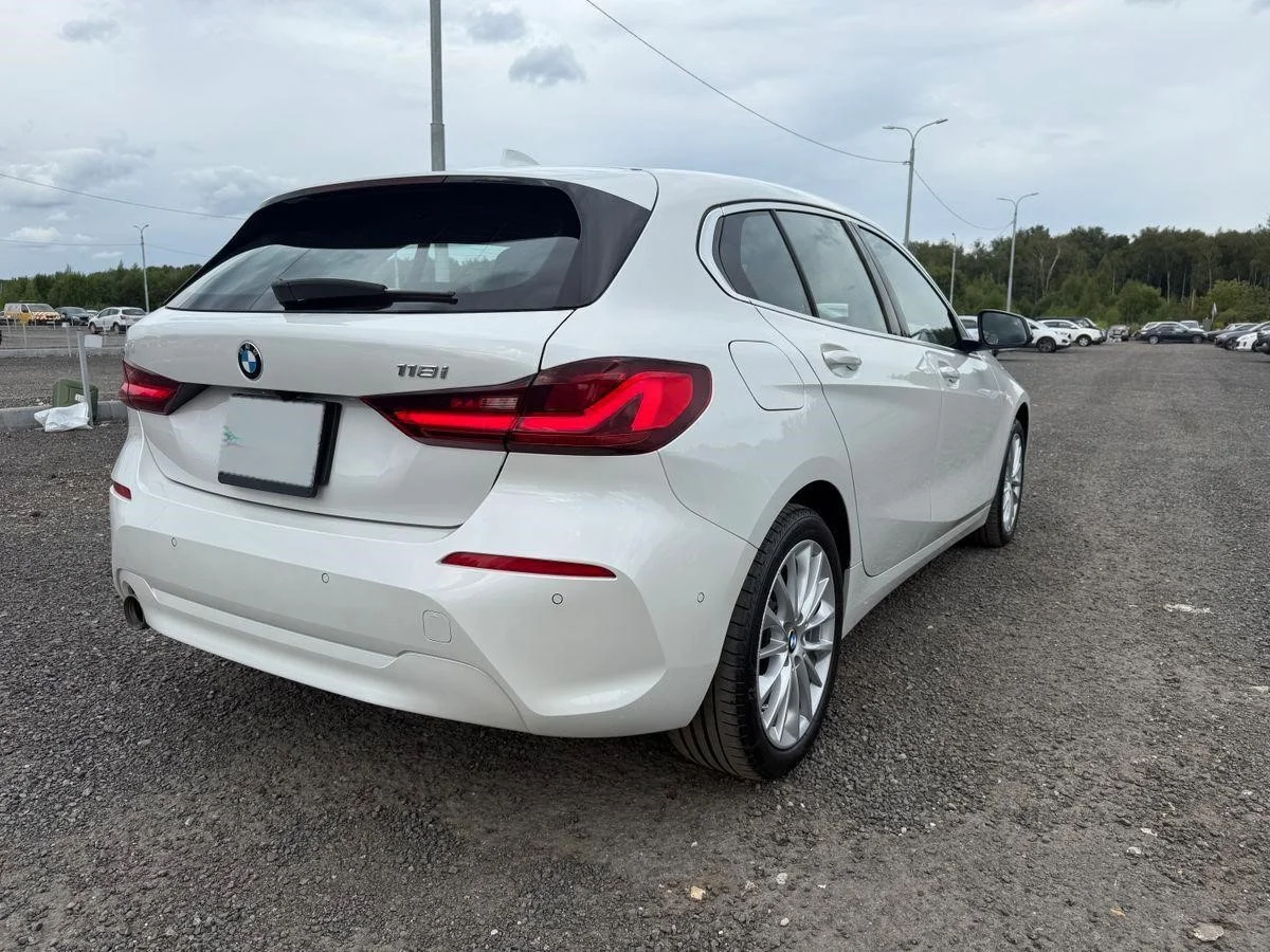 BMW 1 Series - миниатюра 2