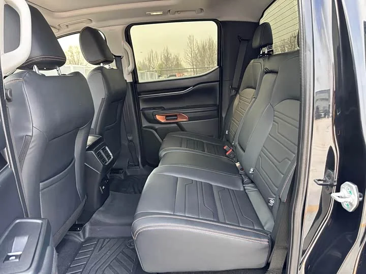 Ford Ranger - миниатюра 12