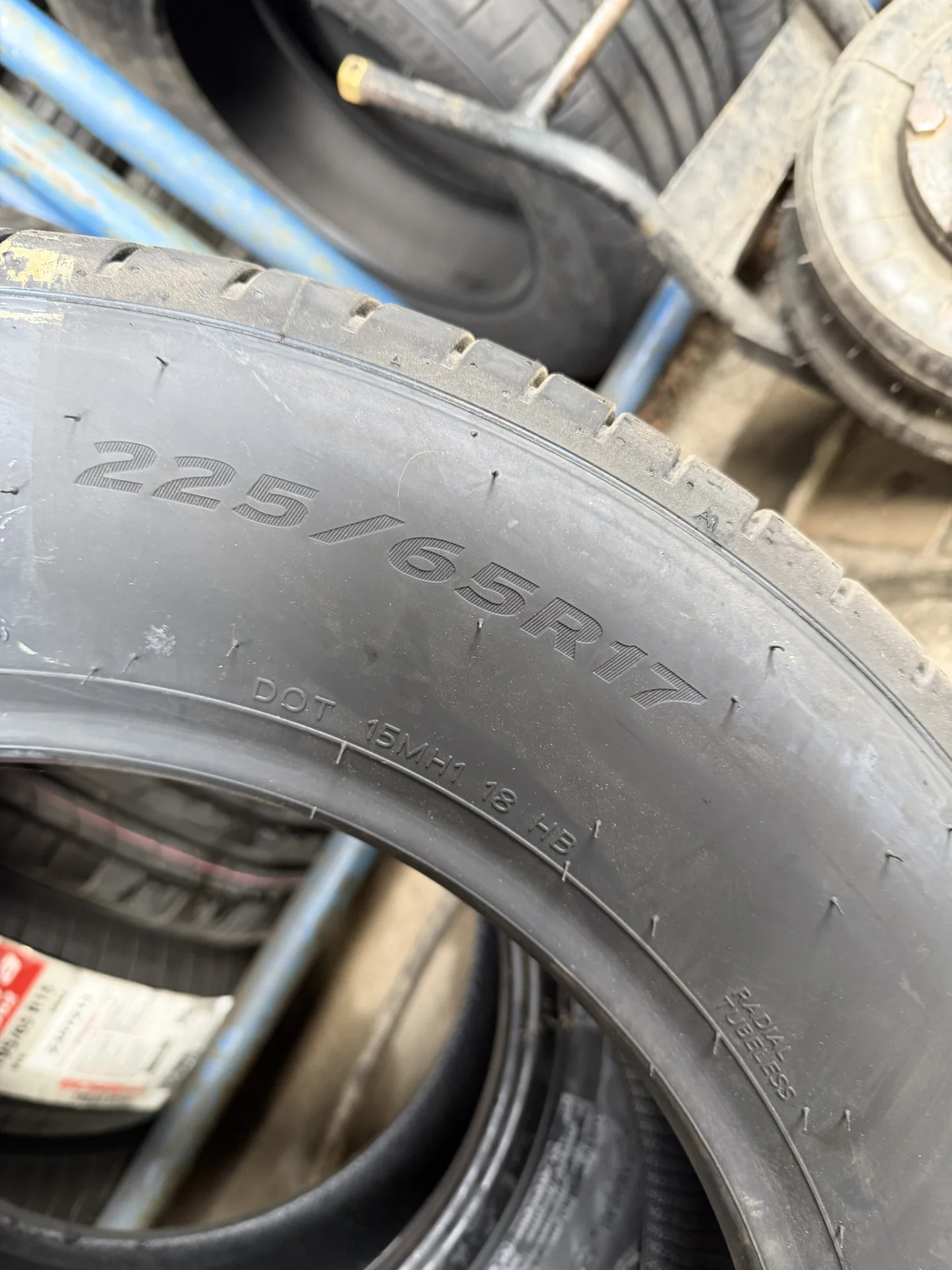 Kapsen PracticalMax RS01 215/65 R17 99H - изображение 1