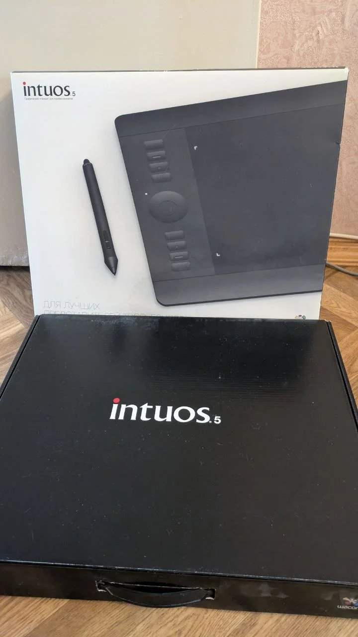Графический планшет Wacom Intuos M - изображение 1