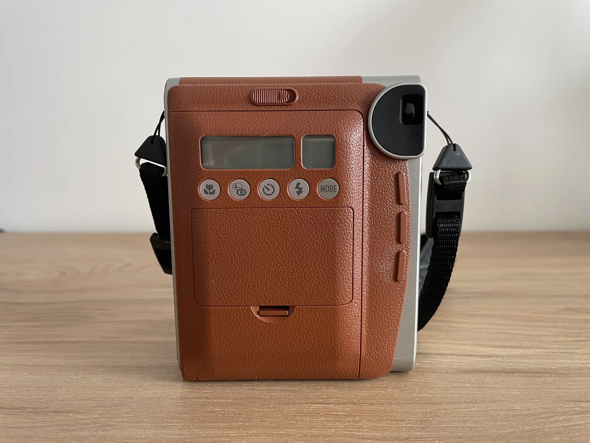 Аренда Instax Mini 90 Fujifilm Neo Classic - миниатюра 5