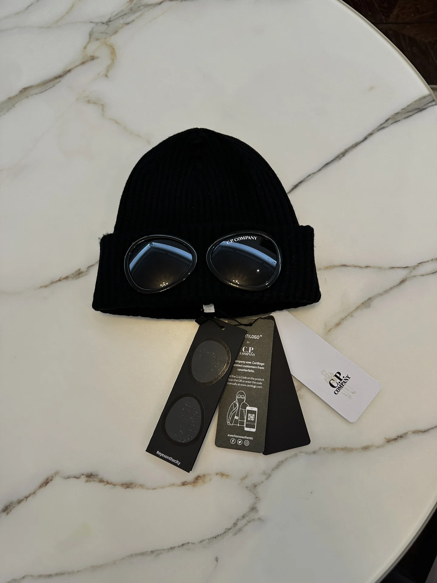 Шапка CP company - миниатюра 3