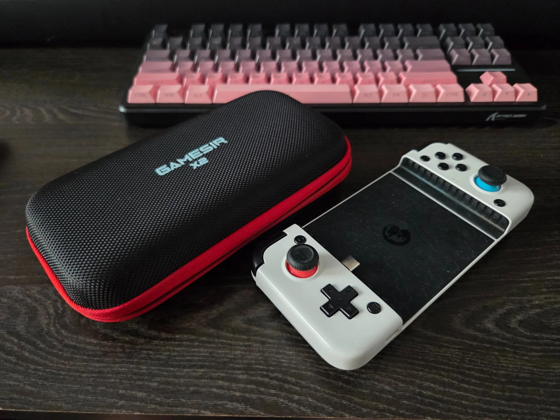 Геймпад Gamesir X2 Type C - миниатюра 2