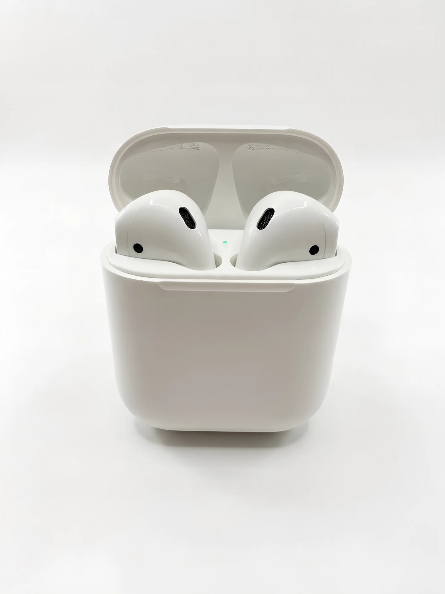 Наушники Apple AirPods 2 оригинал Ростест - изображение 1