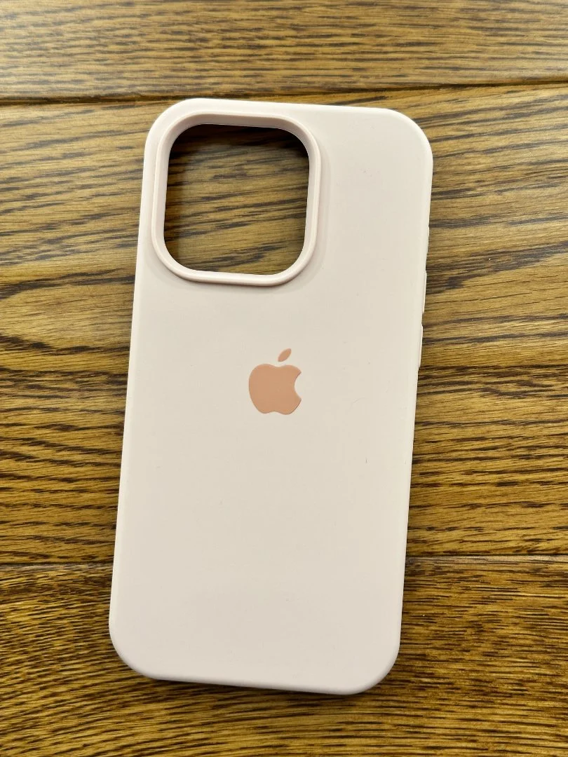 Силиконовый чехол для iPhone 14 Pro набор - миниатюра 2