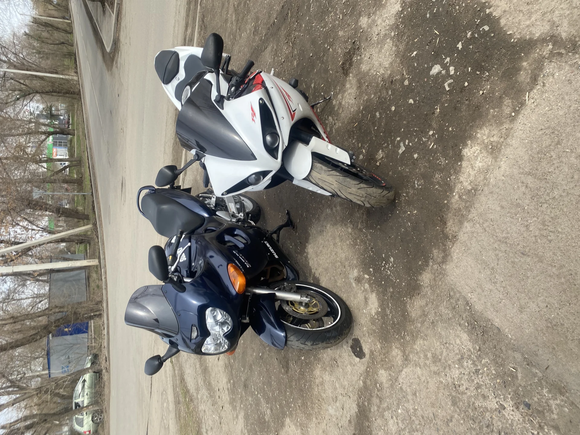 Suzuki gsx750f katana - миниатюра 8
