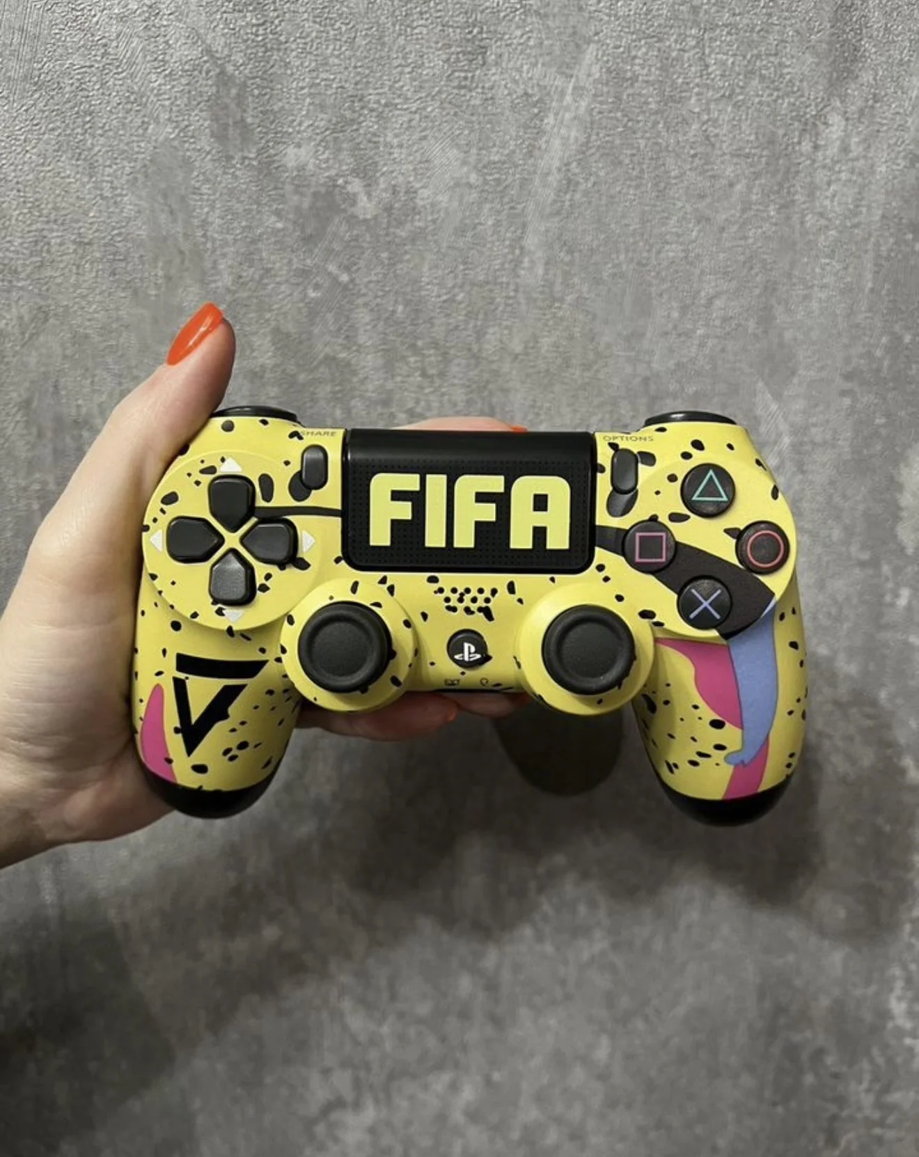 Геймпад джостики PS4 - изображение 1