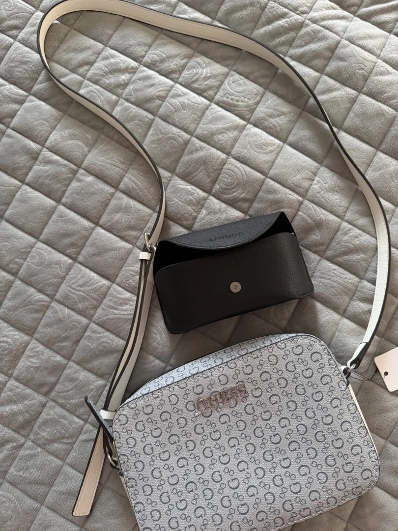 Сумка Guess новая из Америки оригинал! - миниатюра 2