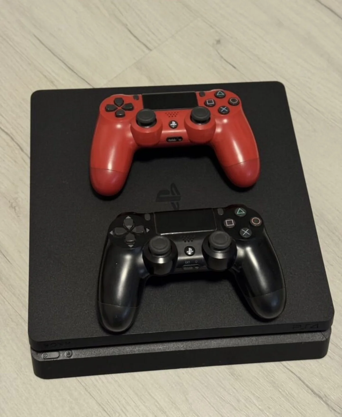 Sony PlayStation 4 slim прошитая 500гб - изображение 1