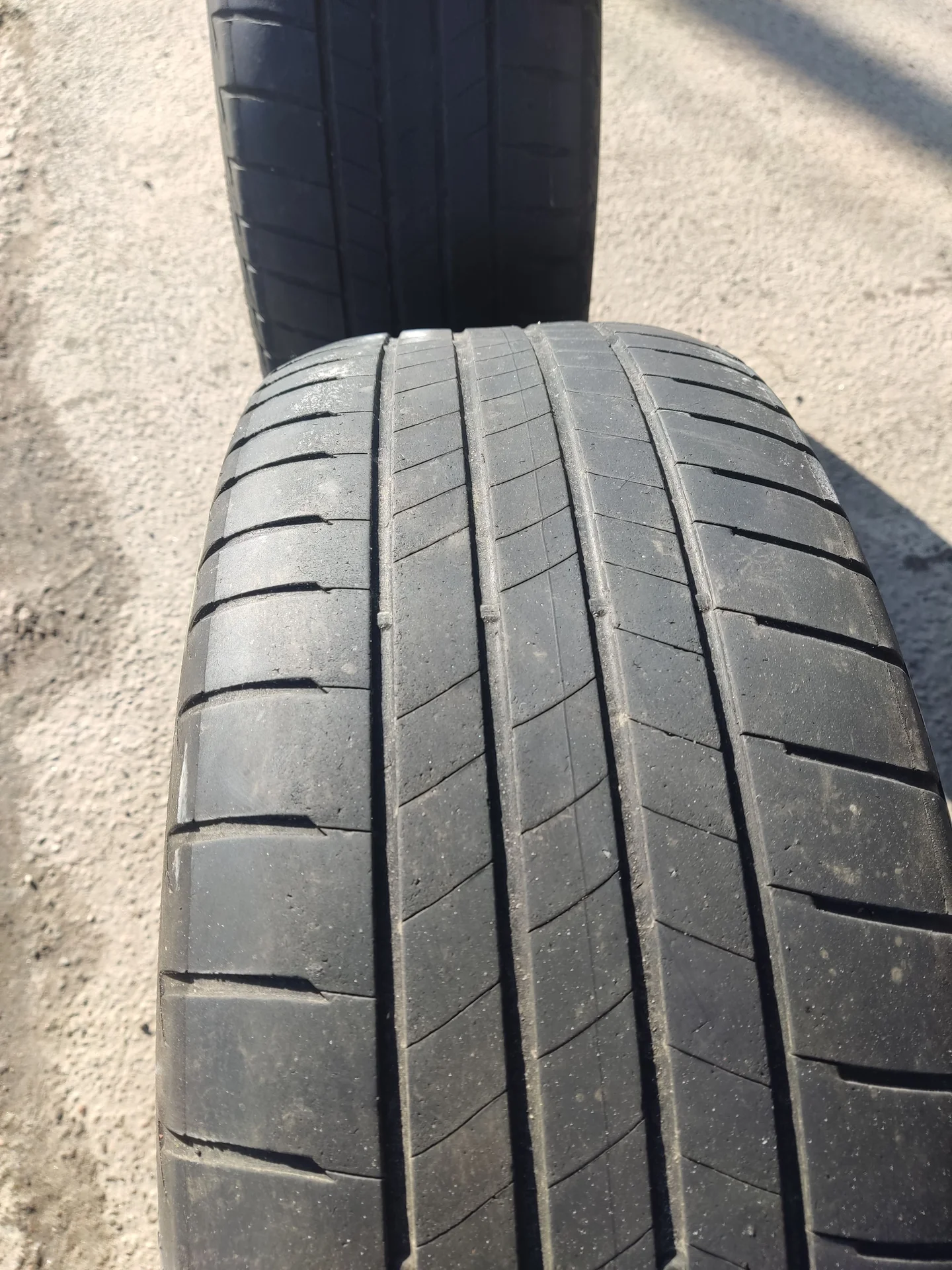 Летние шины Bridgestone Turanza t005 215 55 17 - миниатюра 2