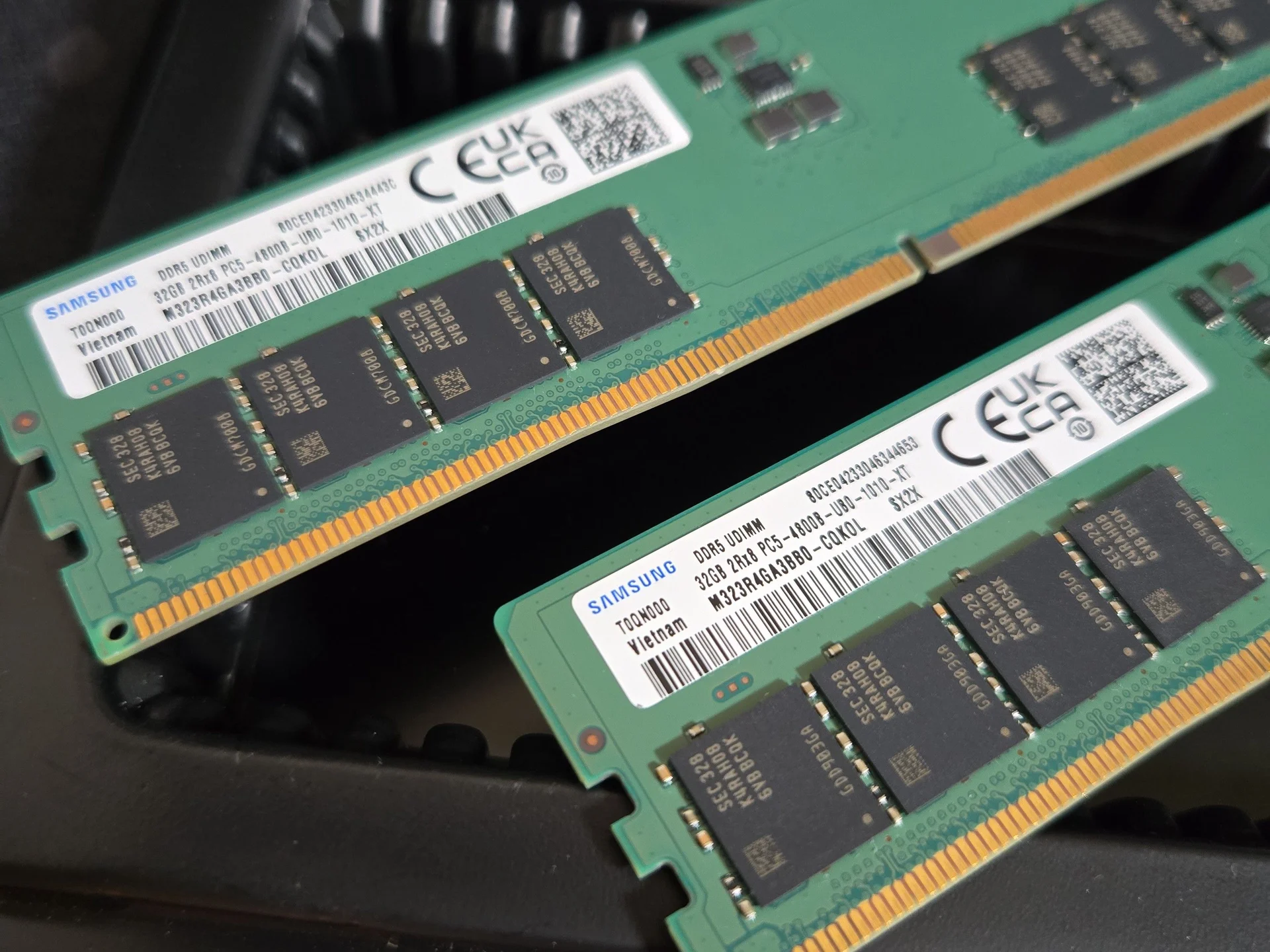 Модуль памяти Samsung DDR5 DIMM 32 Гб - миниатюра 2