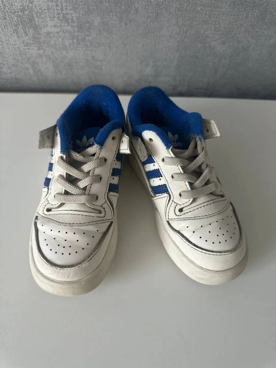 Кроссовки adidas 26-26,5 - изображение 1