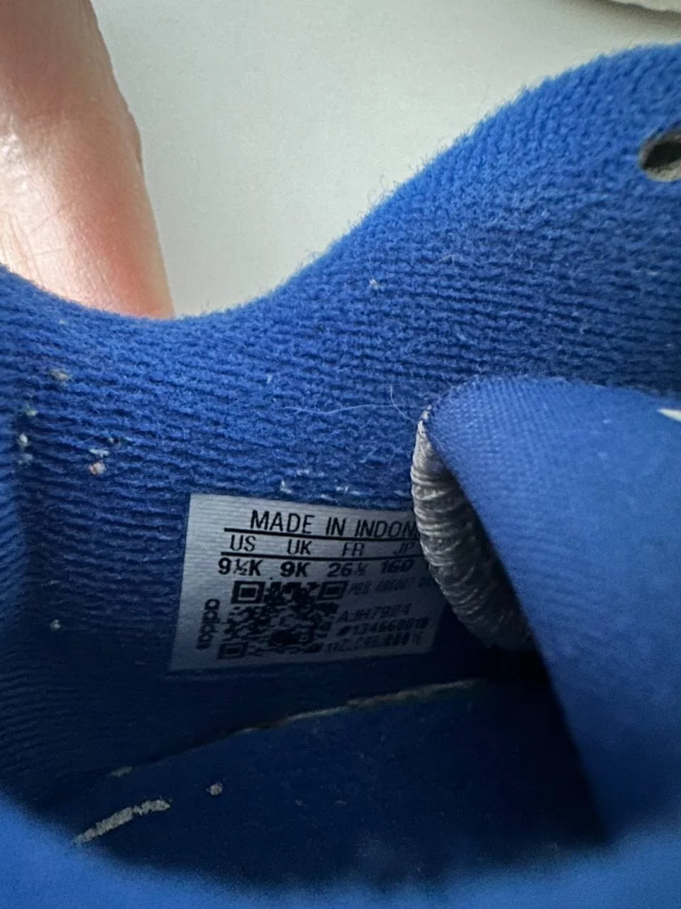 Кроссовки adidas 26-26,5 - миниатюра 3