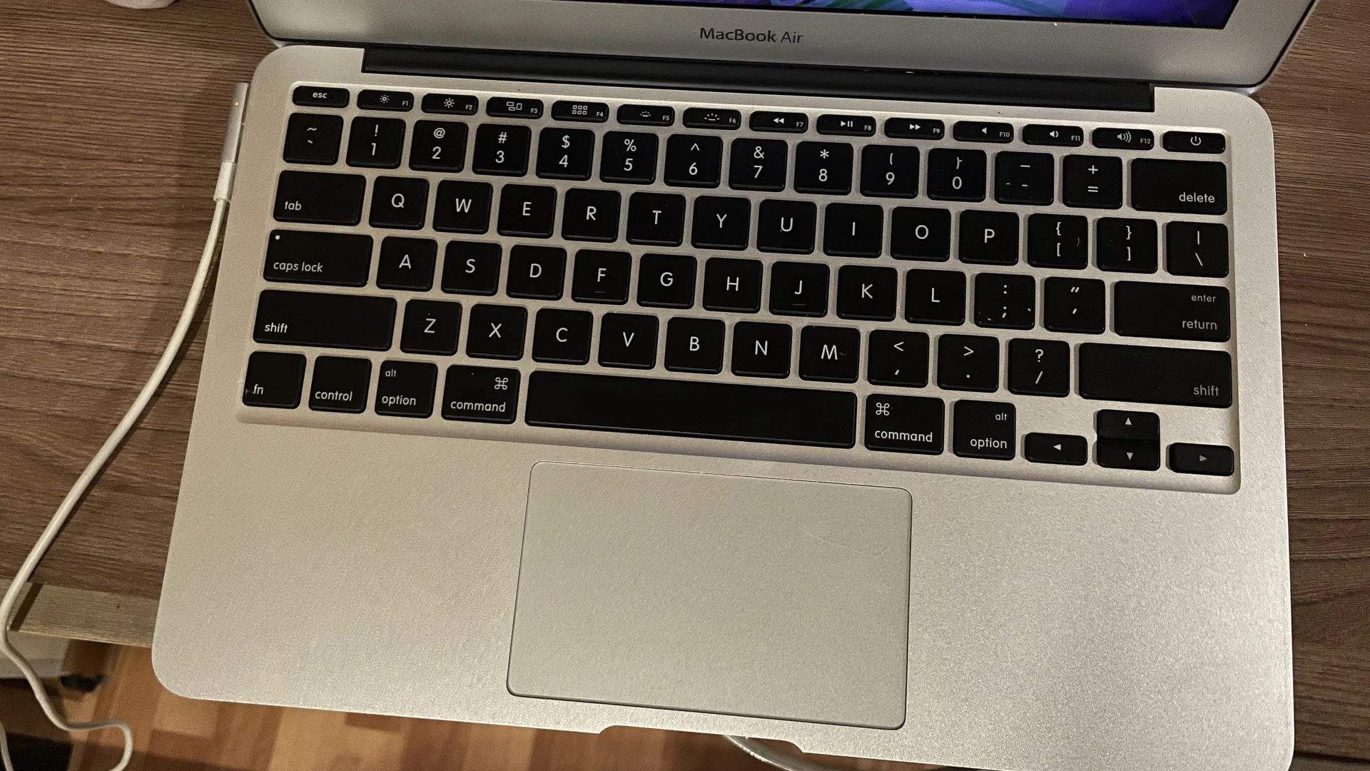 MacBook air (11-inch, Mid 2011) - миниатюра 2