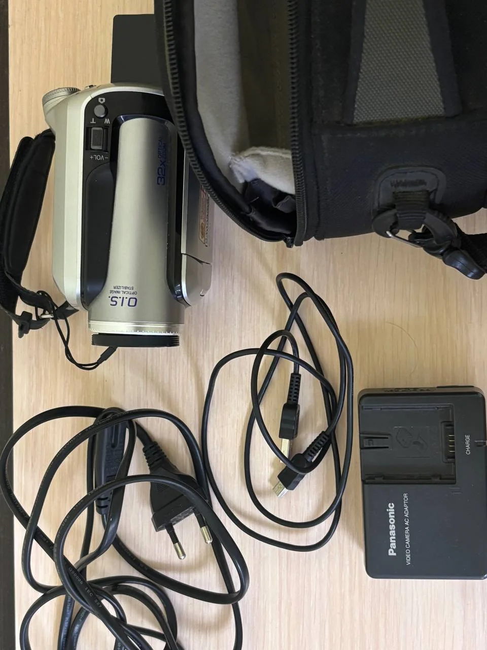 Panasonic Видеокамера Panasonic SDR-H21 - миниатюра 4