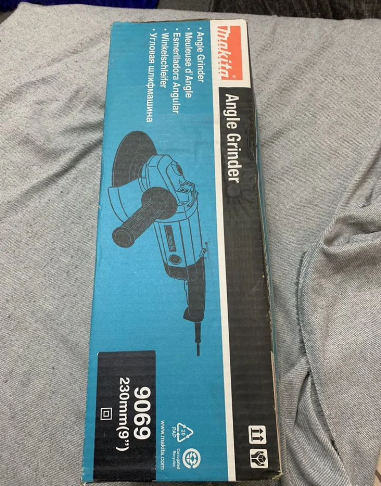 Угловая шлифмашина УШМ/болгарка Makita 9069 - миниатюра 2