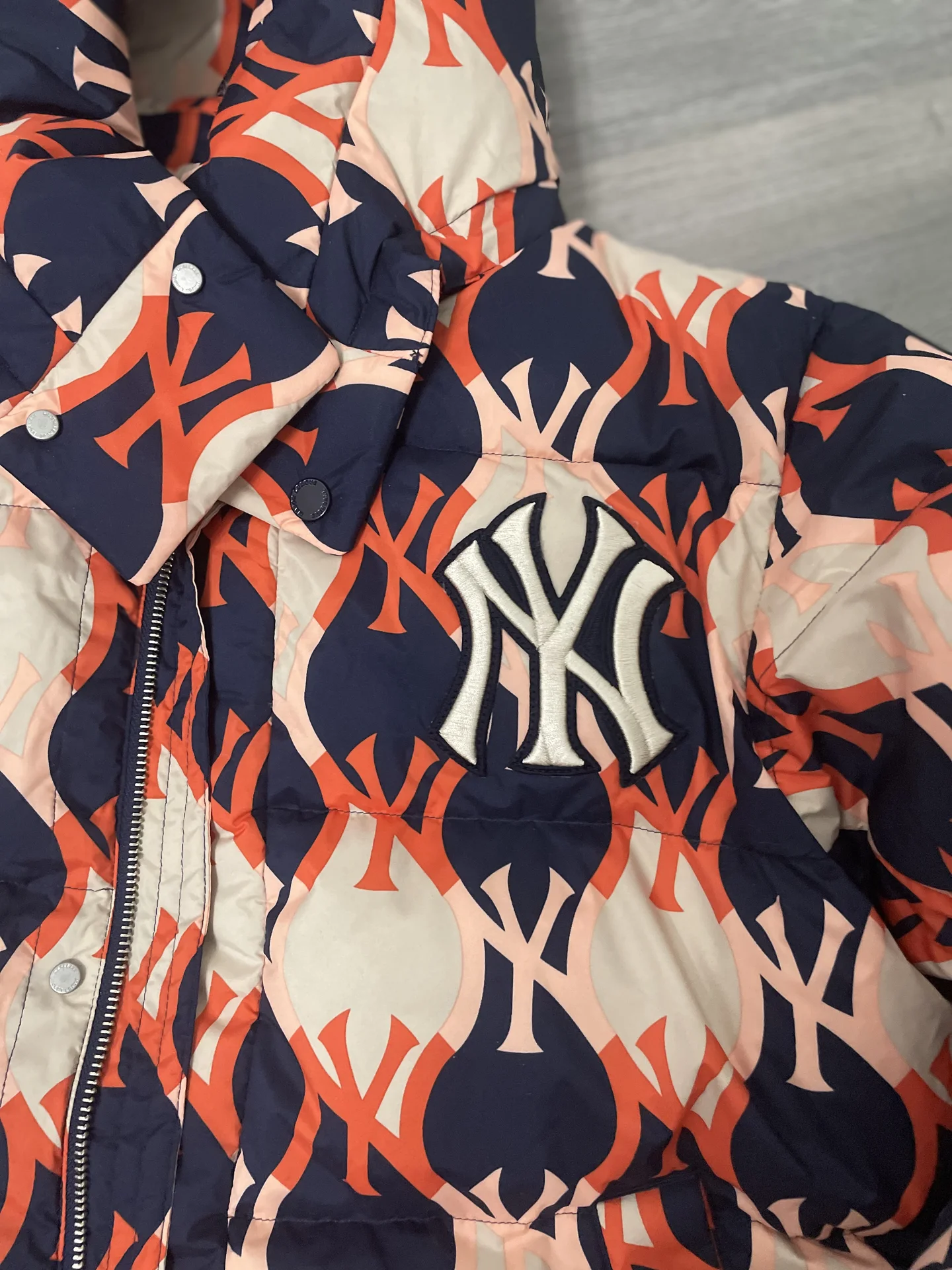Куртка MLB - миниатюра 4