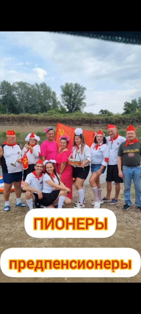 Карнавальные костюмы на взрослых ручной работы - миниатюра 6