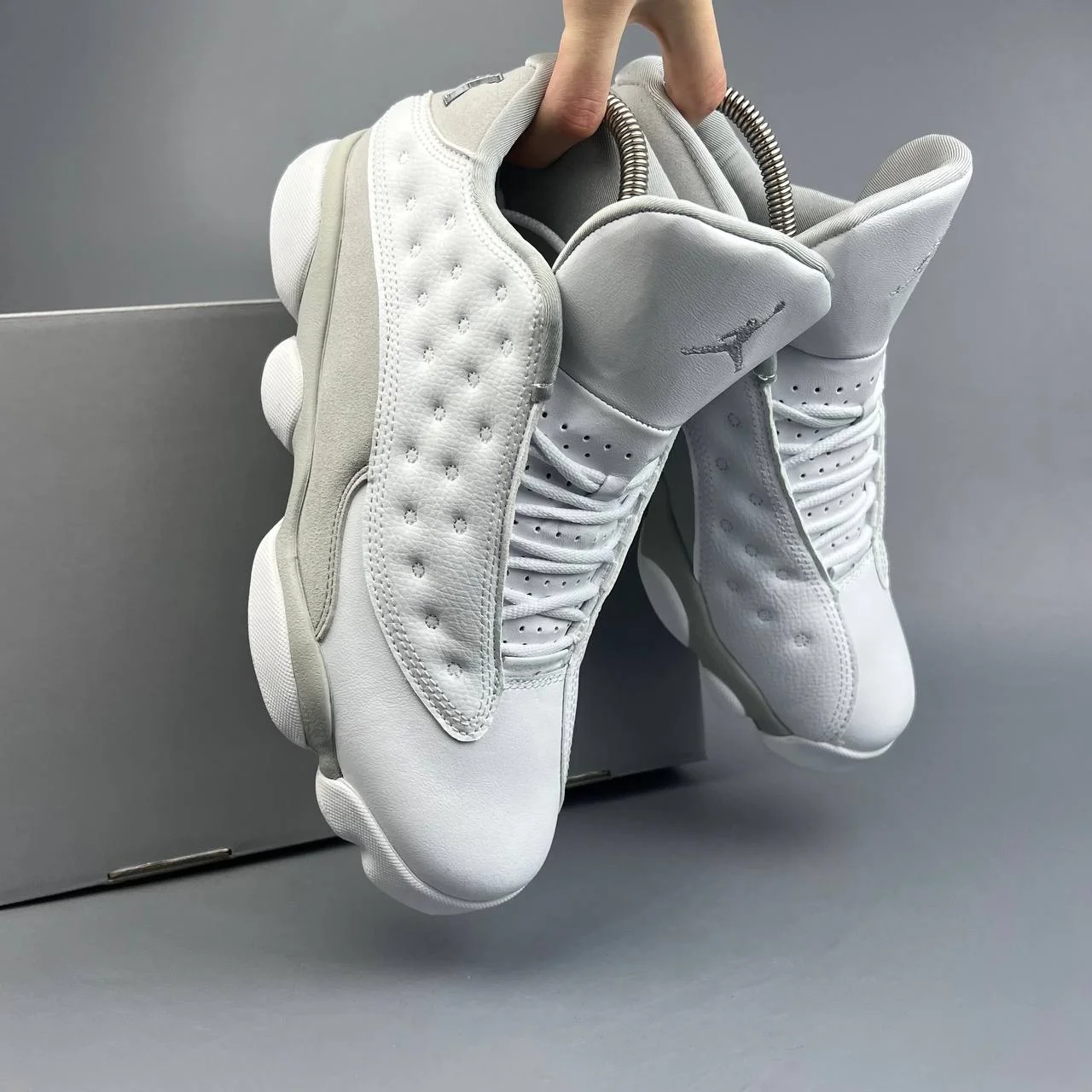 Кроссовки Nike air jordan 13 retro white - изображение 1