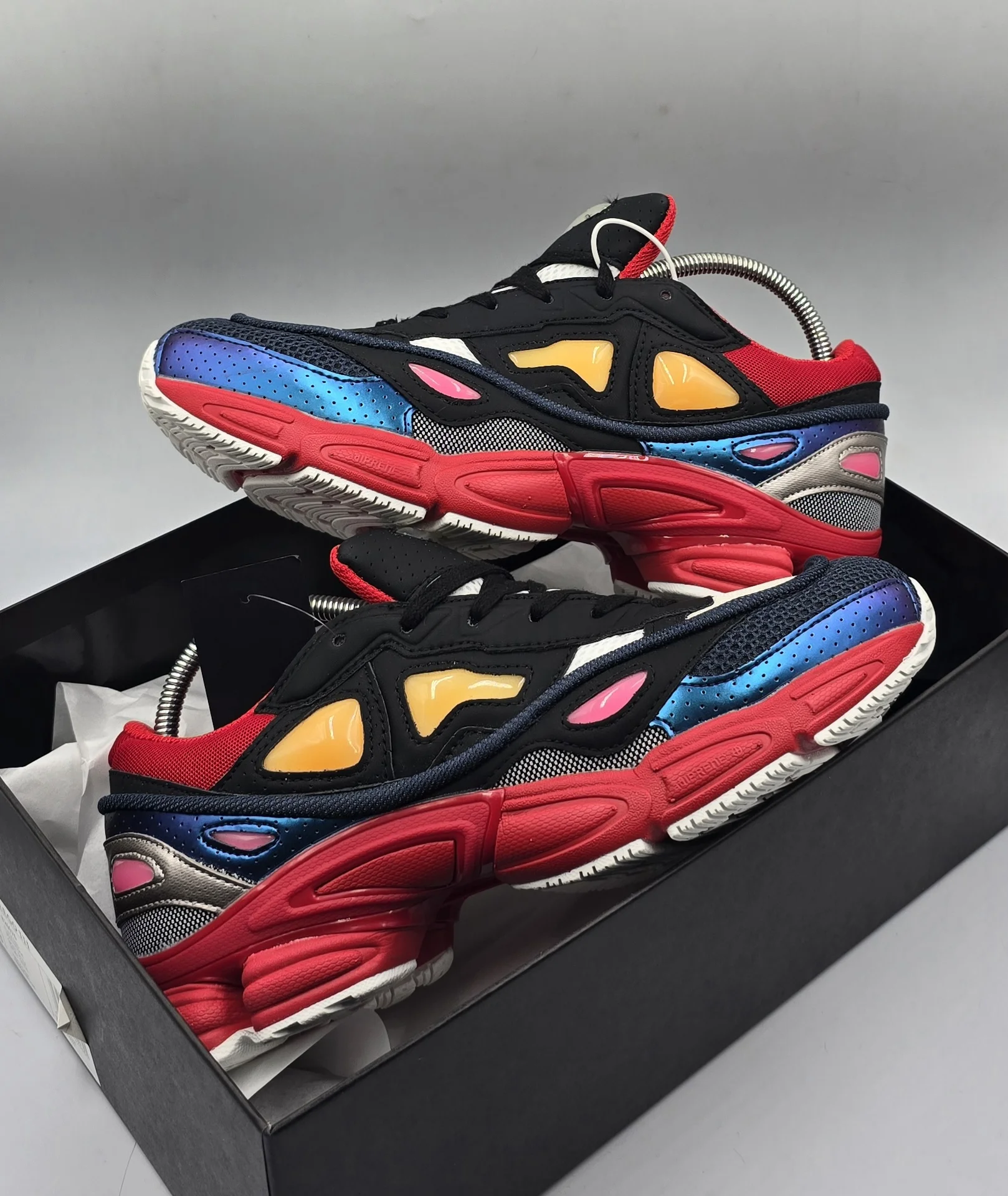 Кроссовки Adidas Raf Simons Ozweego 3 - изображение 1