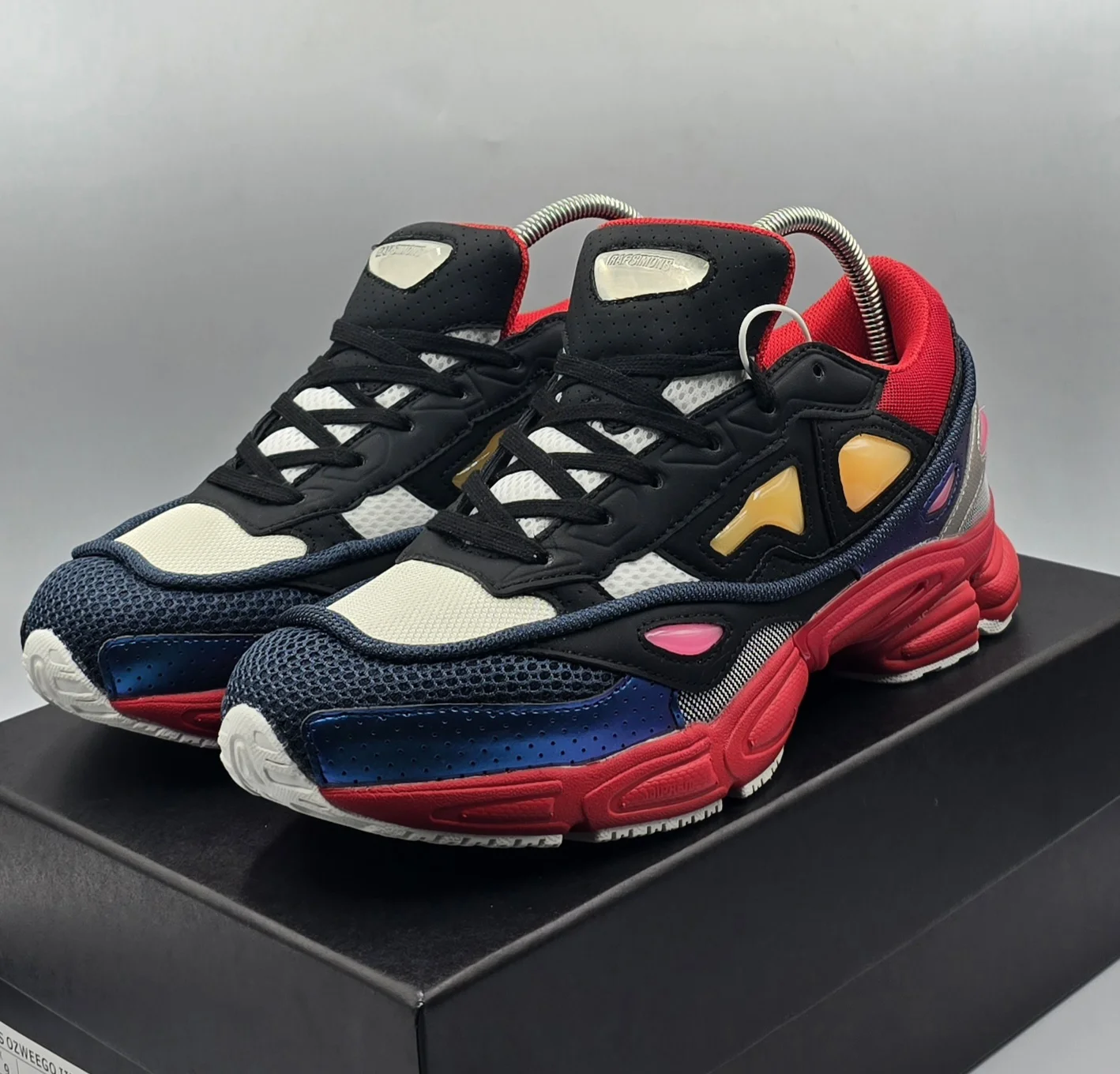 Кроссовки Adidas Raf Simons Ozweego 3 - миниатюра 6