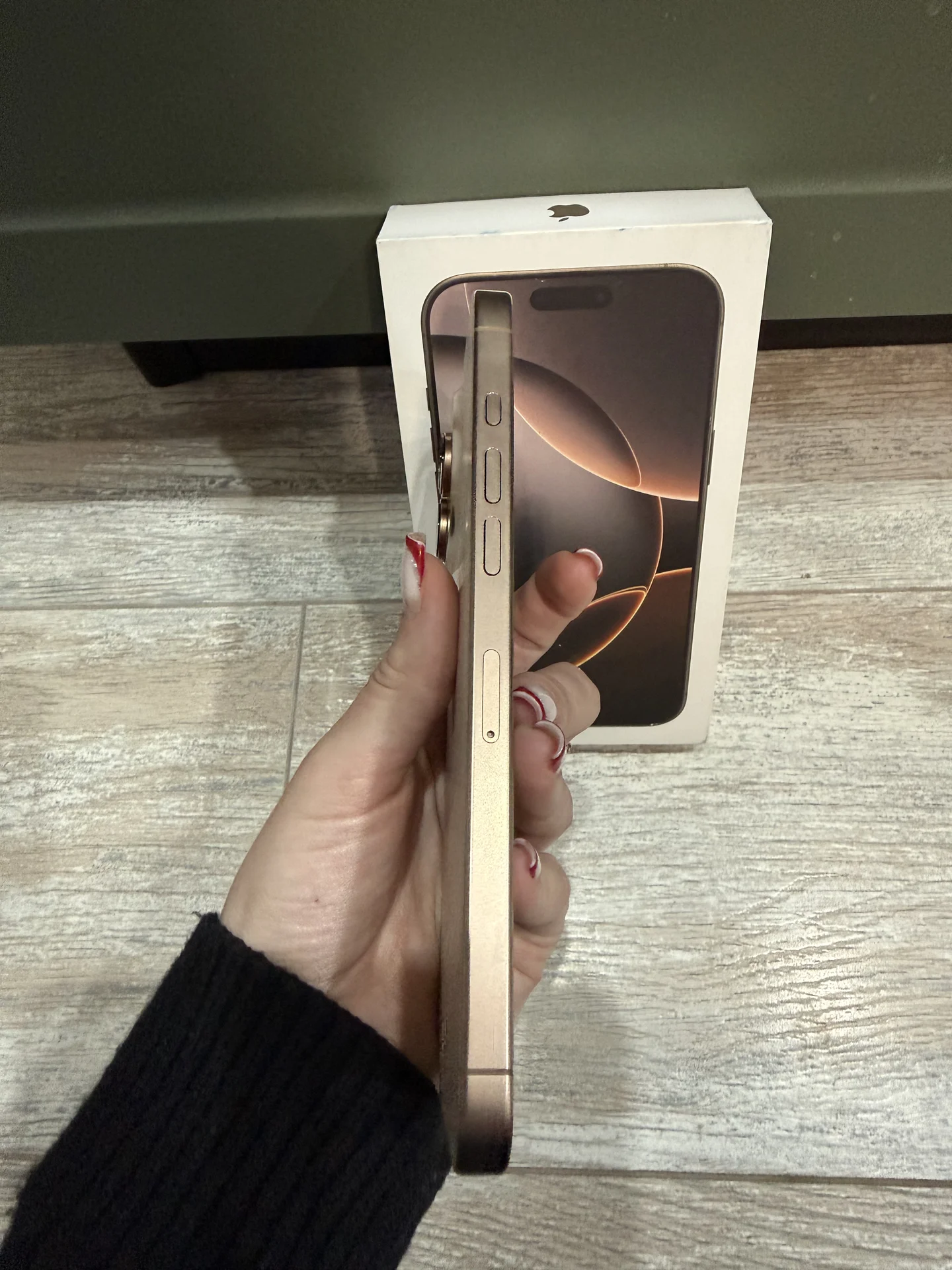 iPhone 16 pro max - миниатюра 5