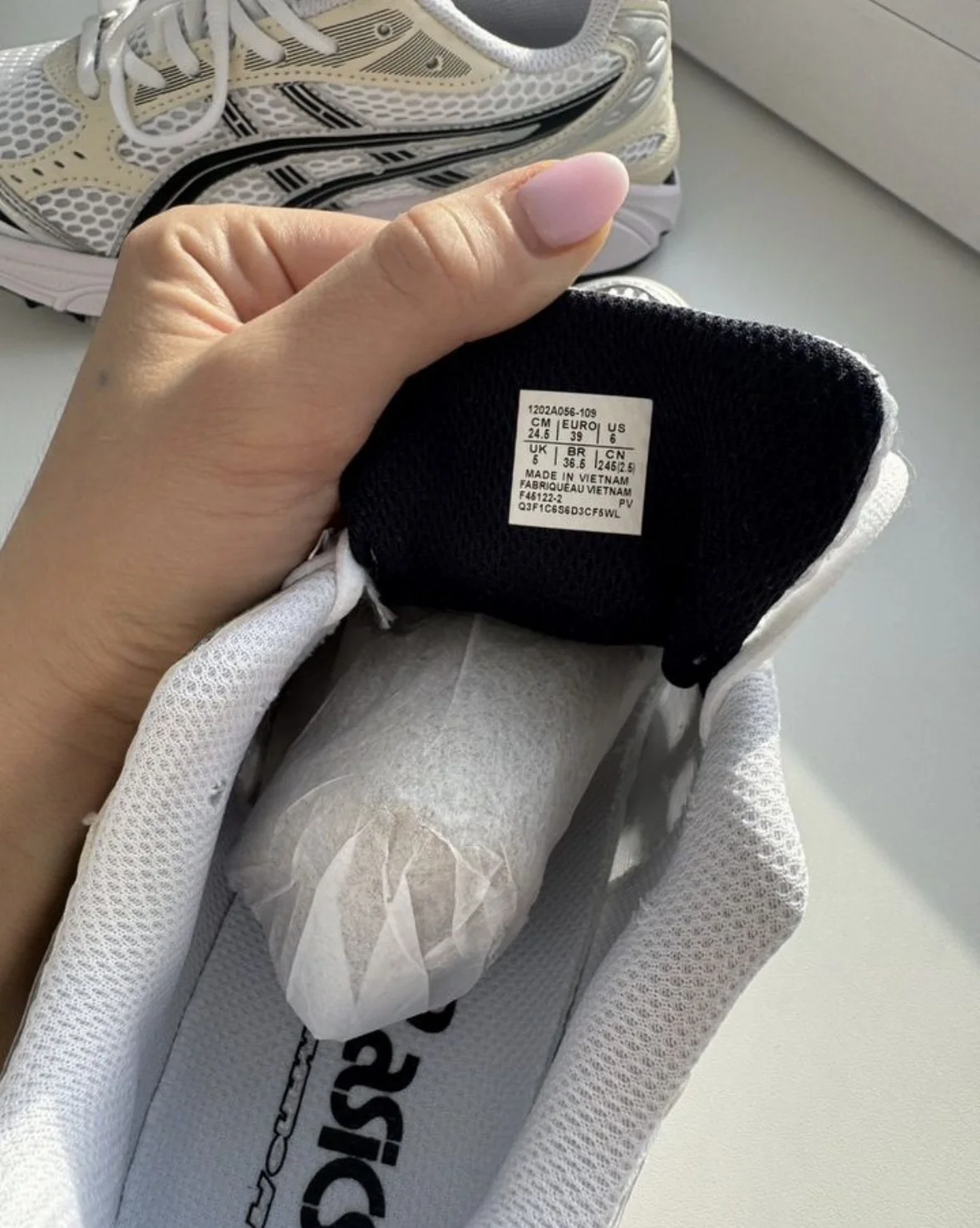 Кроссовки asics 38р - миниатюра 3