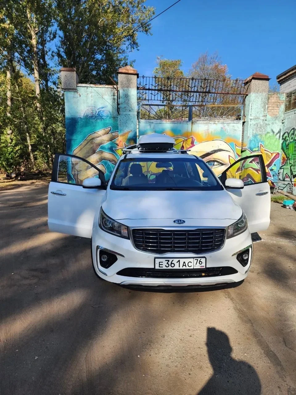 Kia Carnival III, 2018 - миниатюра 2