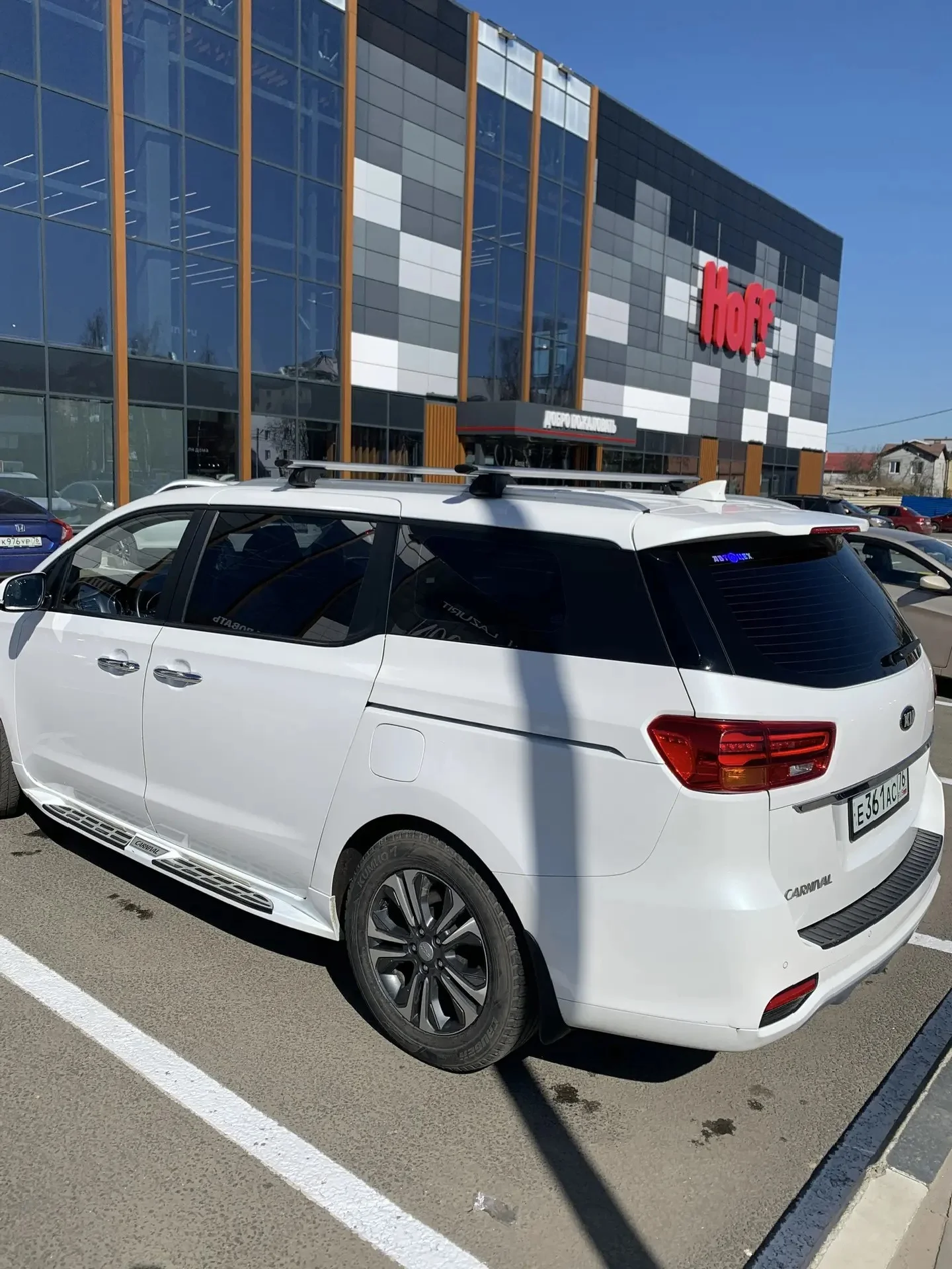 Kia Carnival III, 2018 - миниатюра 6