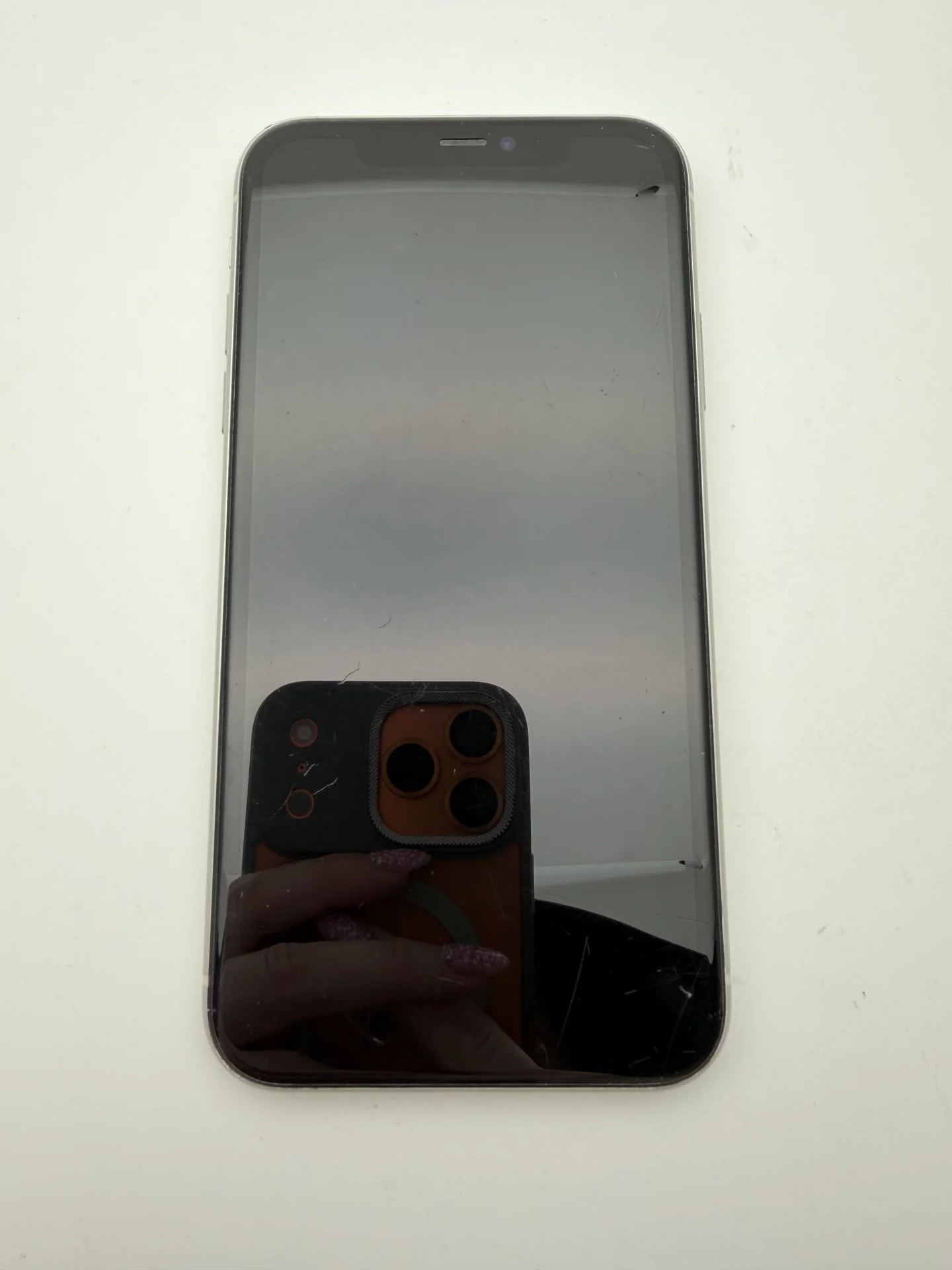 iPhone 11 - миниатюра 2