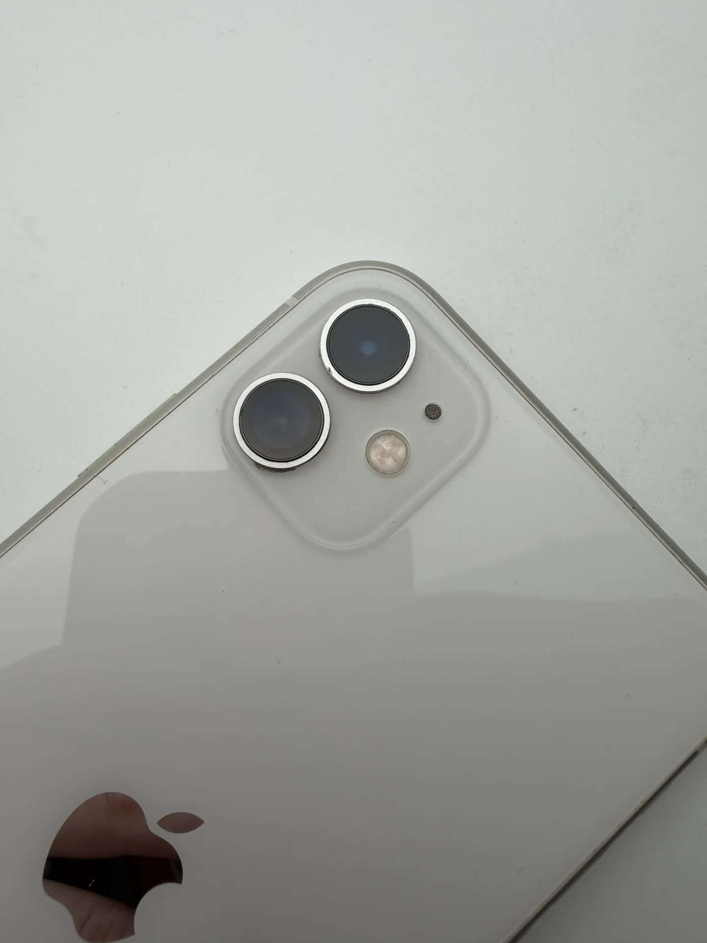 iPhone 11 - миниатюра 5
