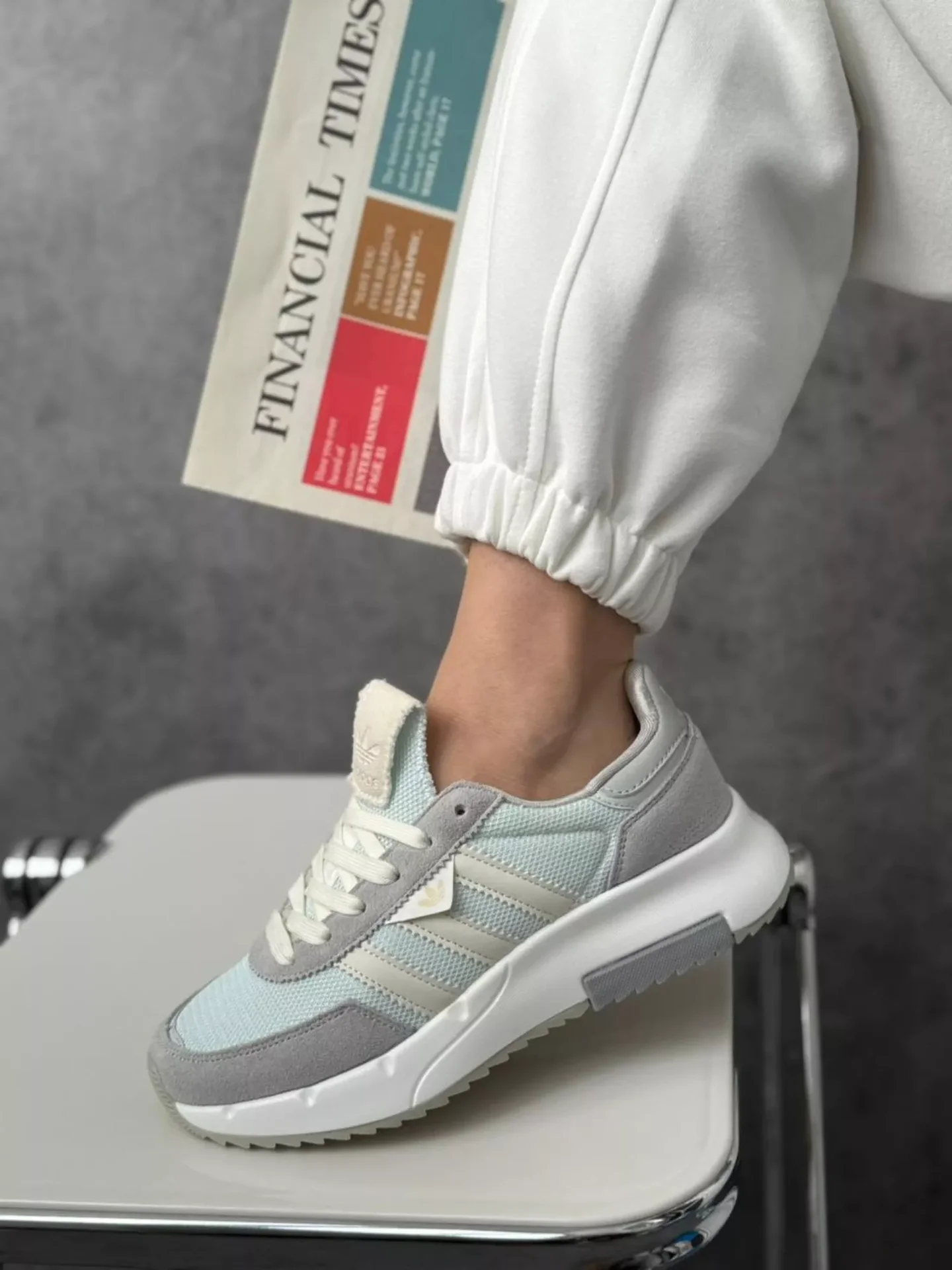 Кроссовки женские Adidas натуральные - миниатюра 11