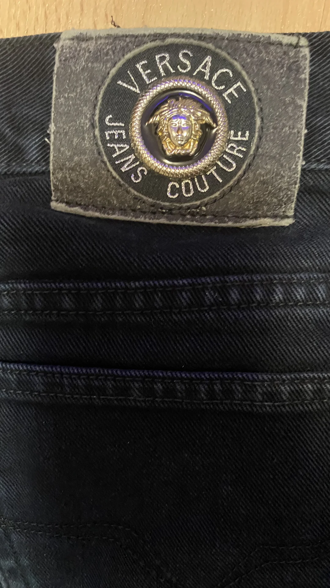 Джинсы Versace - миниатюра 4