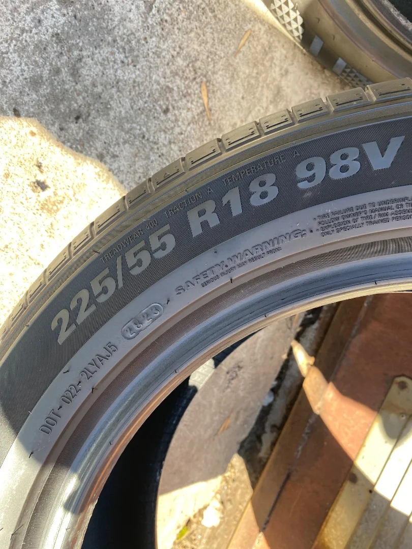 Kumho HS63 225/55R18 - миниатюра 8