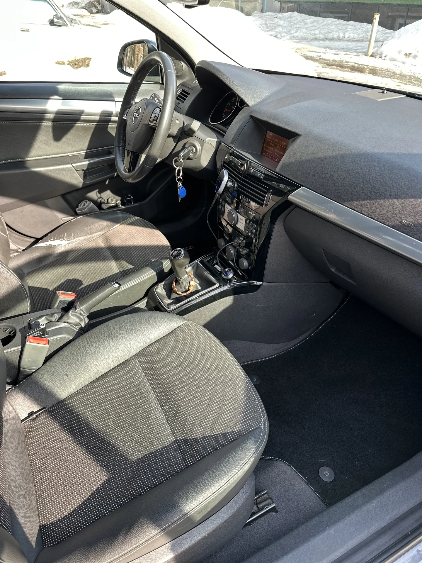 Opel Astra - миниатюра 9