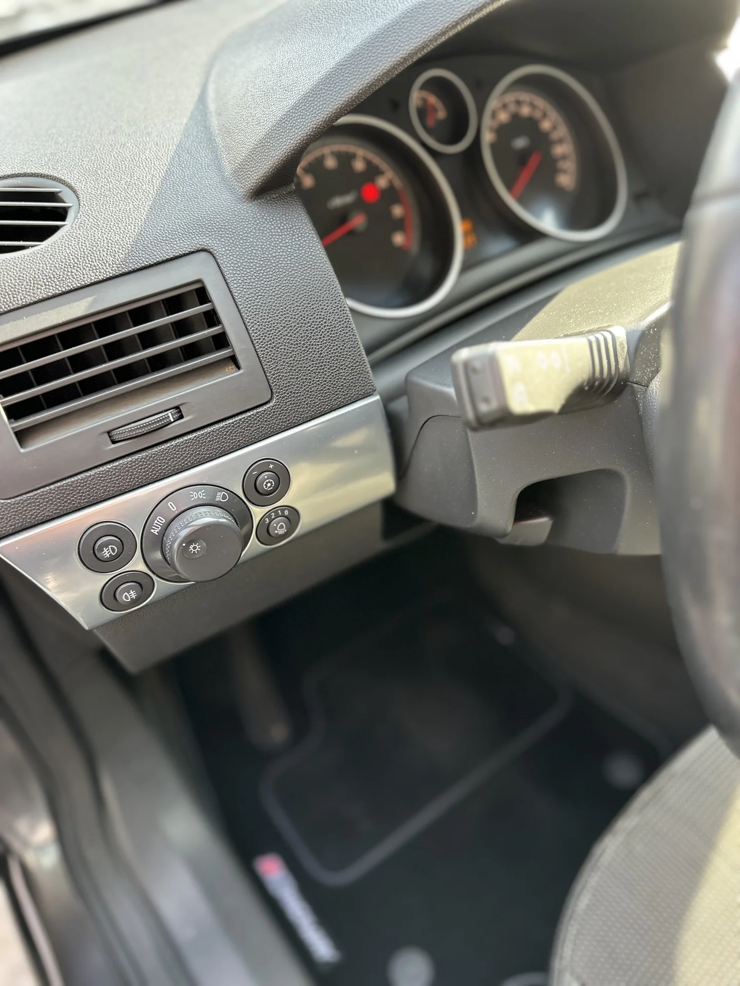 Opel Astra - миниатюра 15