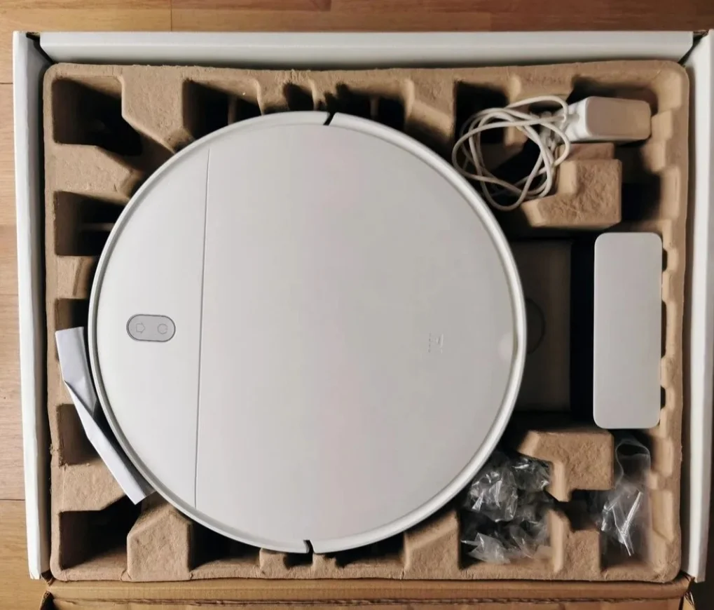 Робот пылесос Xiaomi mi robot vacuum mop essential
