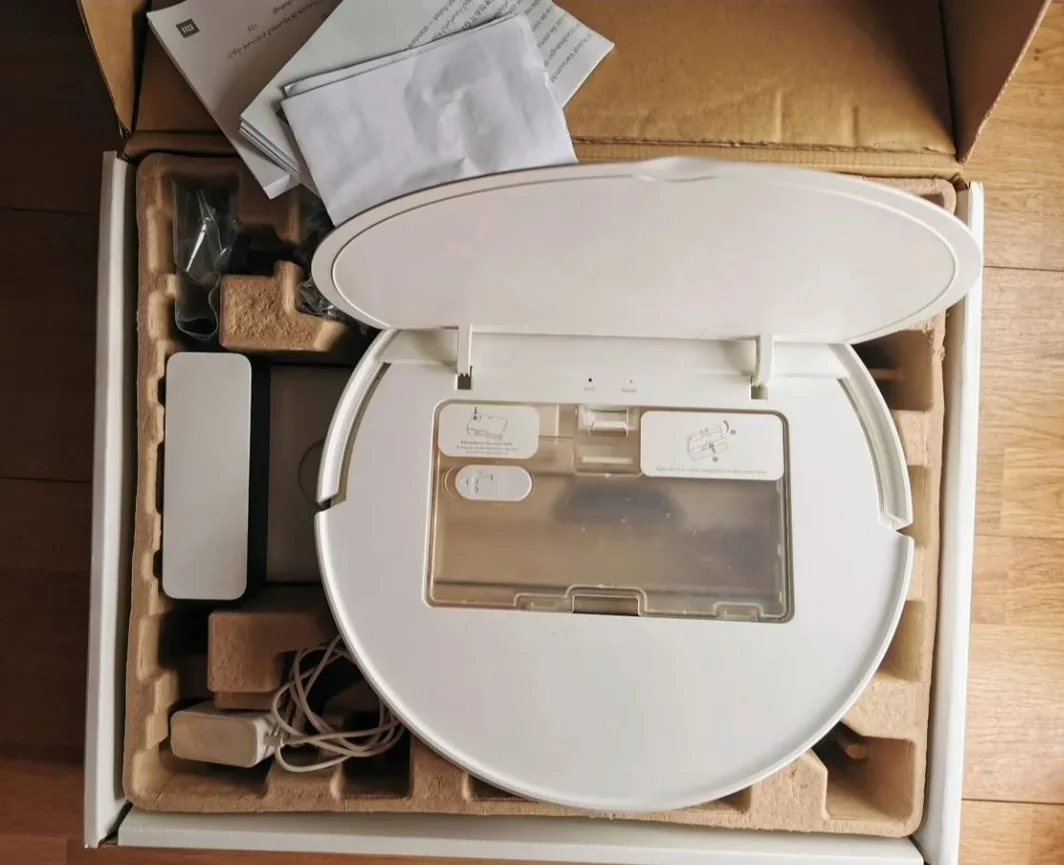 Робот пылесос Xiaomi mi robot vacuum mop essential - миниатюра 2