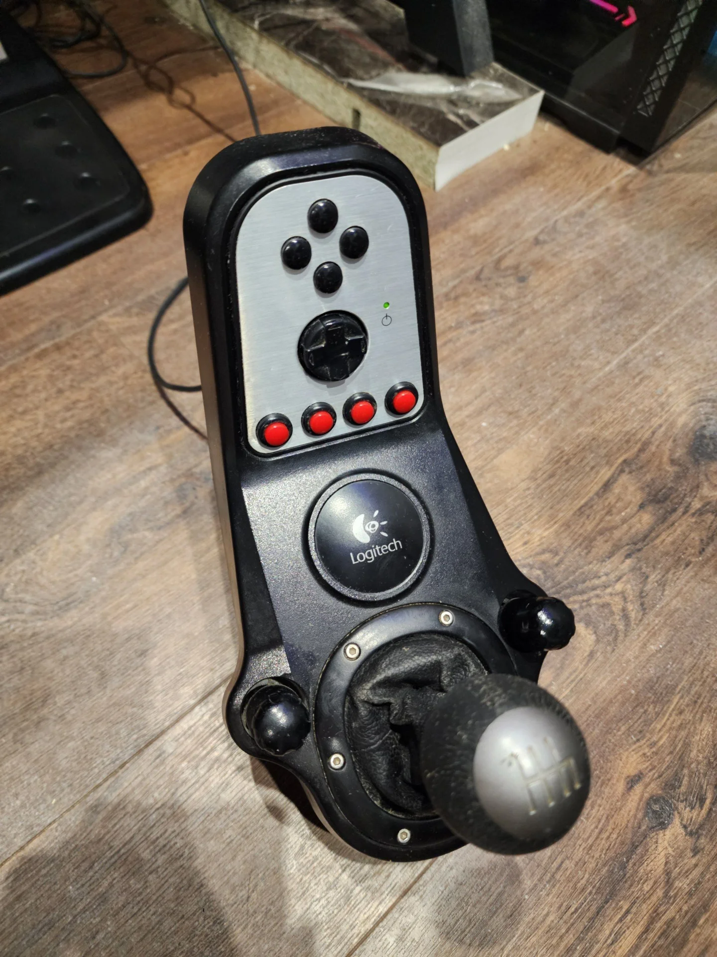 Logitech G27 руль + педали + коробка передач / For - миниатюра 6