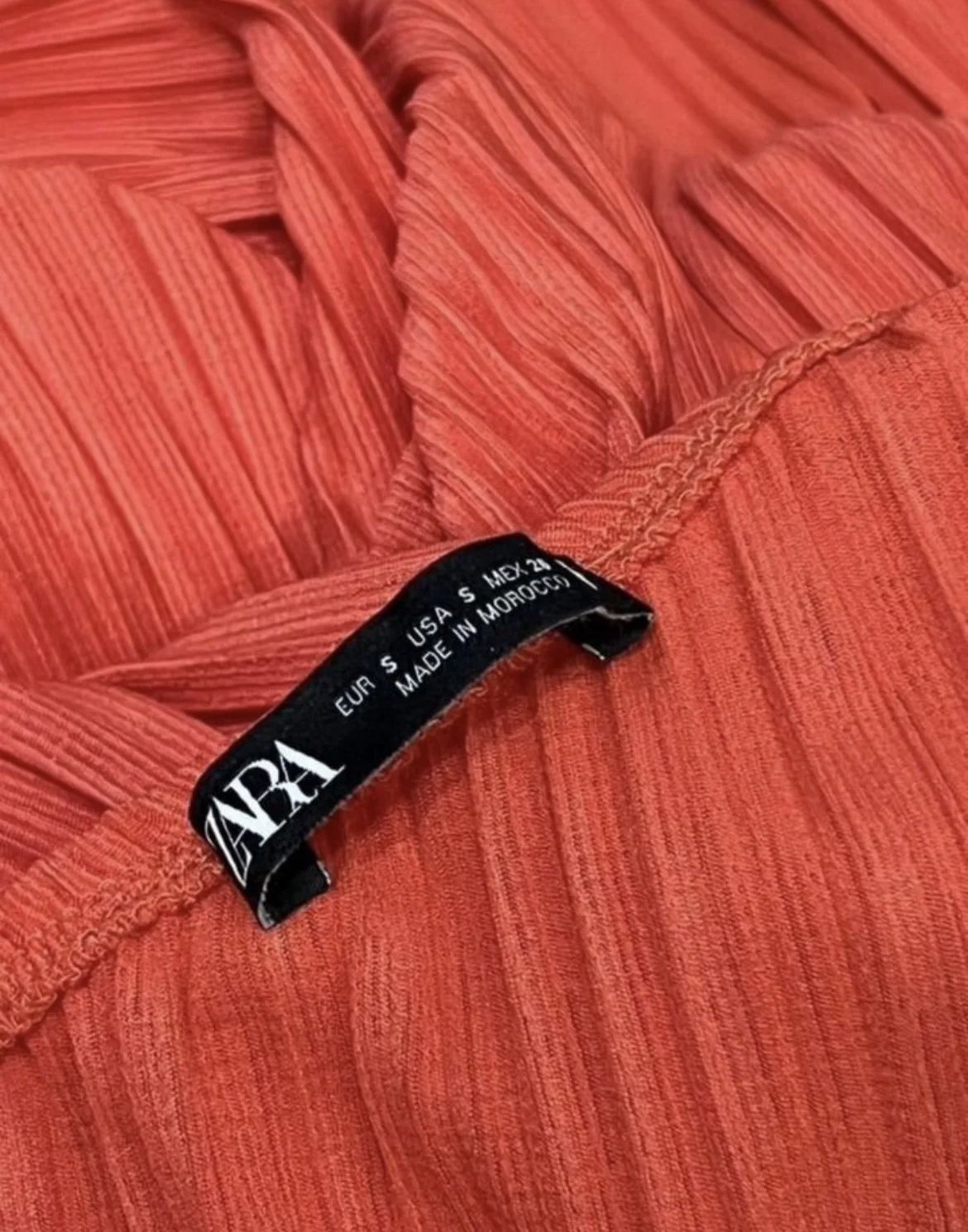 Платье красное Zara новое - миниатюра 4