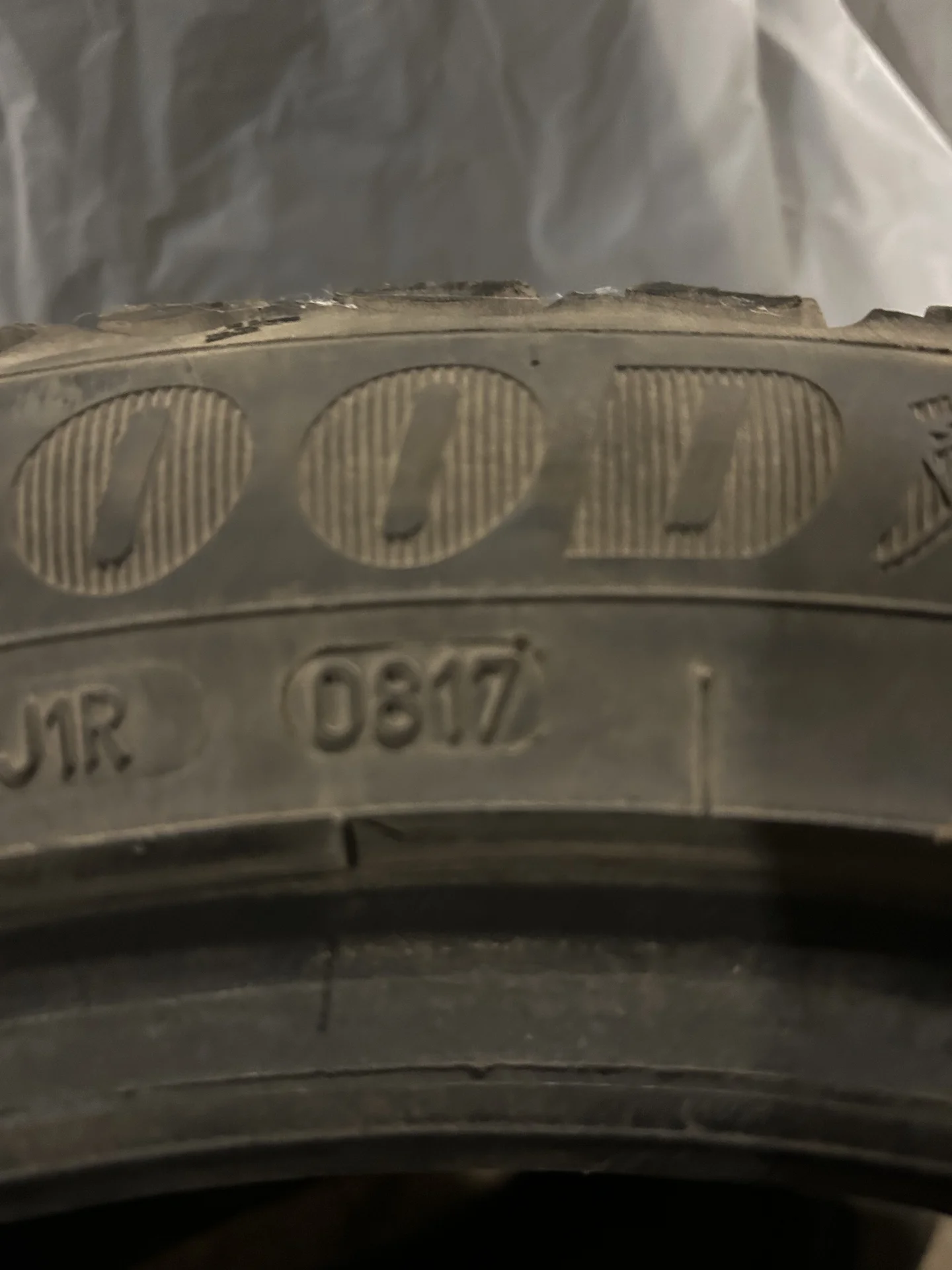 Goodyear Ultra Grip Ice Arctic 2 245/45 R18 - миниатюра 4