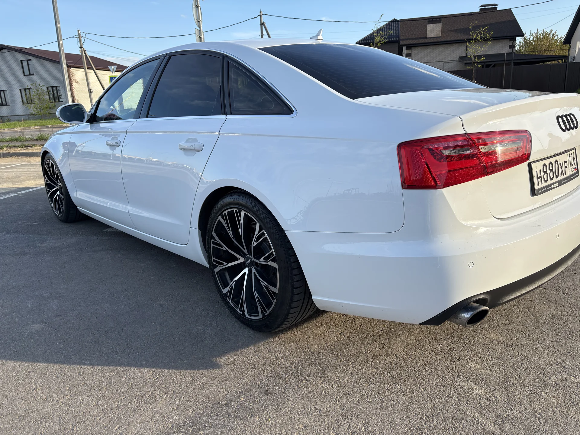 Автомобиль - миниатюра 4
