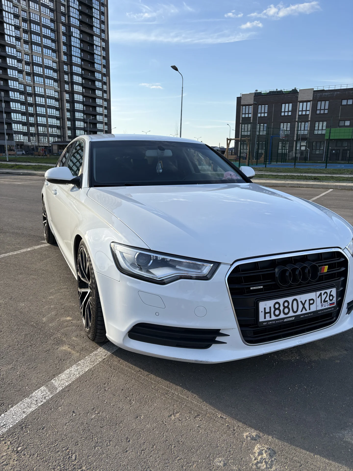 Автомобиль - миниатюра 5