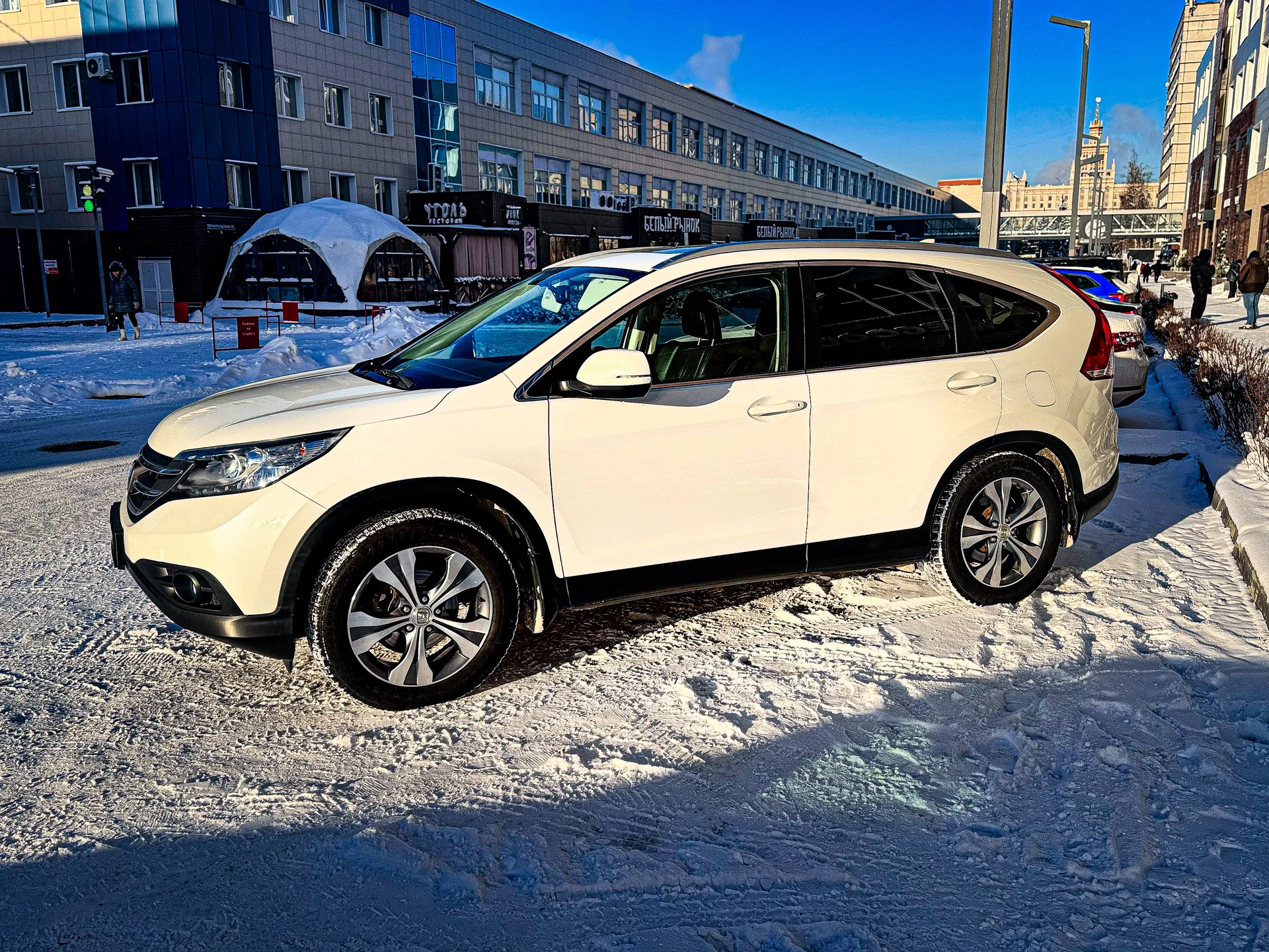 Honda CR-V 2013 года 2.4 АТ 4WD - миниатюра 2
