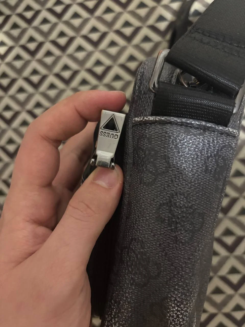 сумка guess оригинал - миниатюра 3