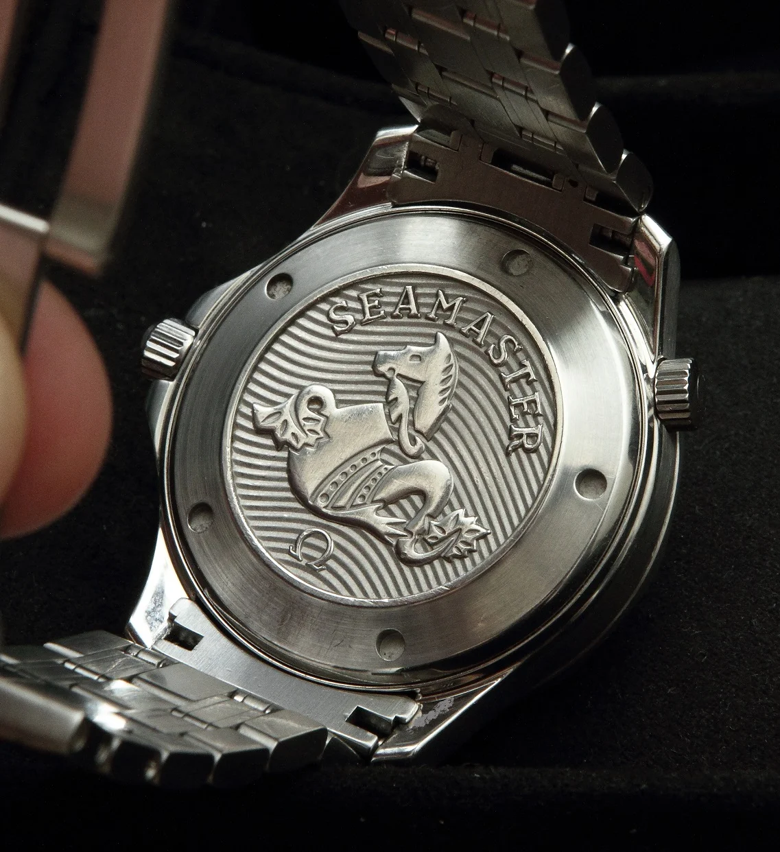 Часы Omega Seamaster 21230412001003 - миниатюра 8