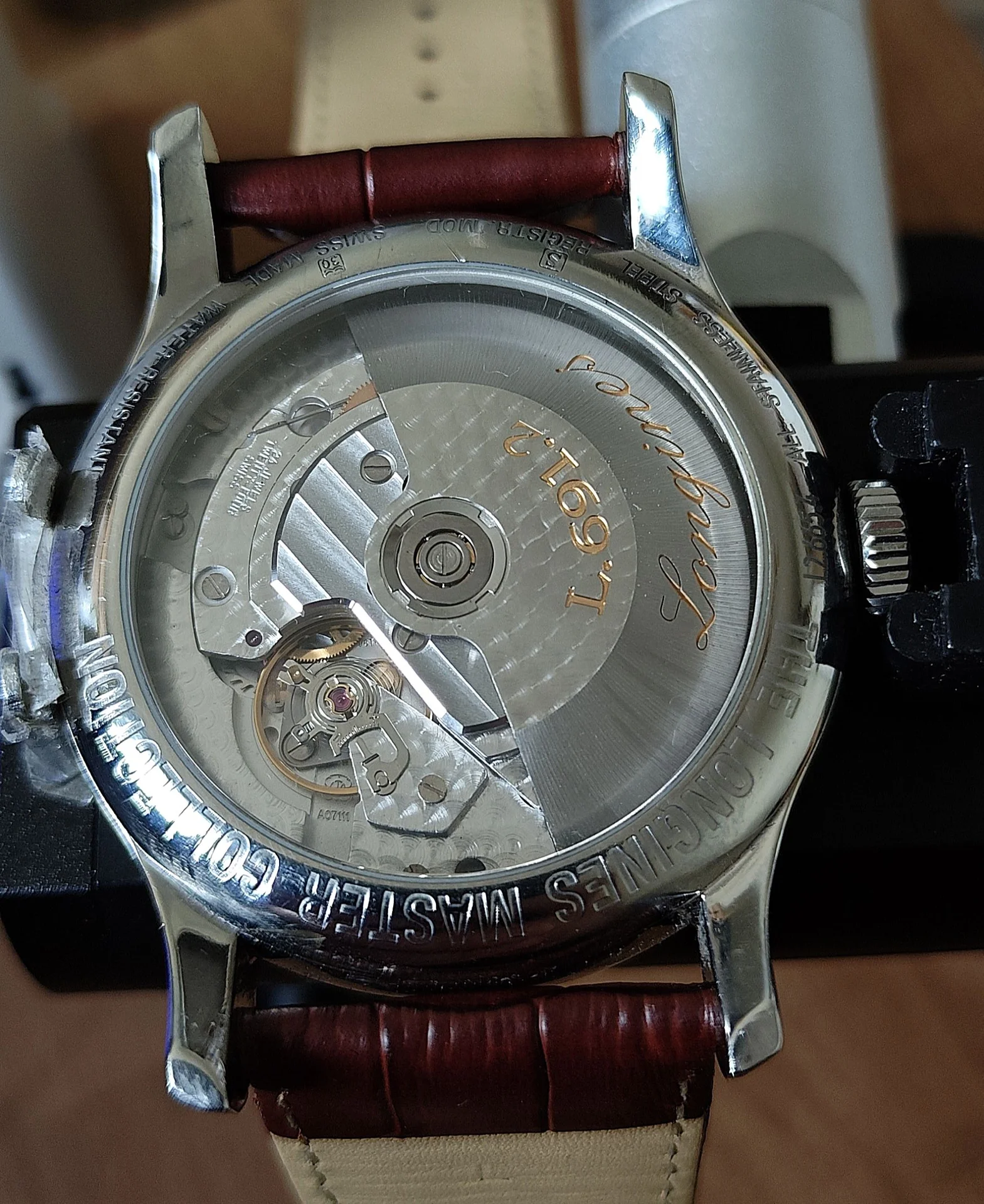 часы Longines L2.689.4 - миниатюра 3