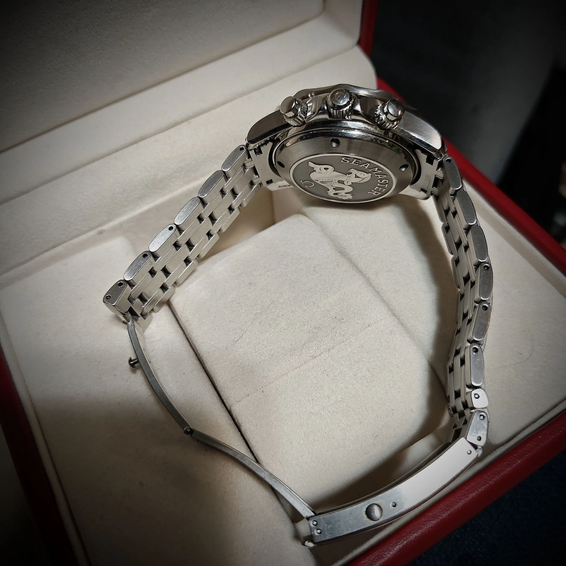 часы omega 2225.80.00 - миниатюра 9