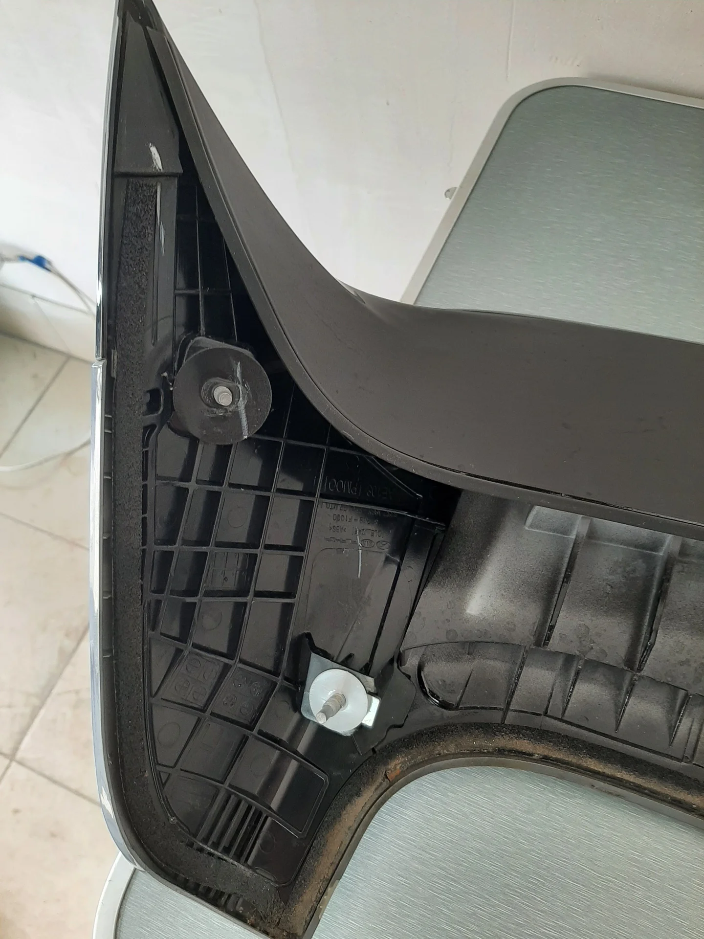 Спойлер Kia sportage - миниатюра 7