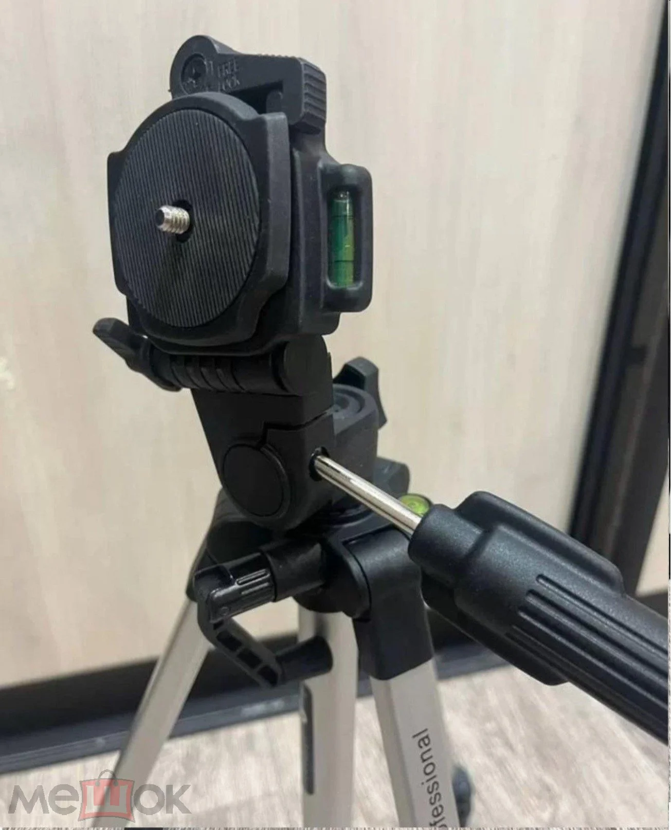 Штатив для нивилира Bosch BS 150 - миниатюра 3